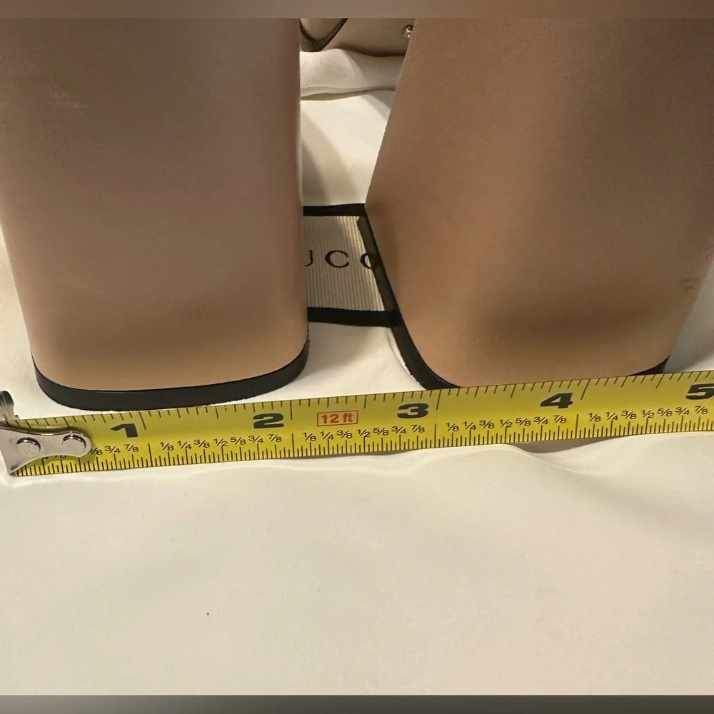 Gucci horsebit Women's 
Beige Leather Mules - Picture 12 of 16